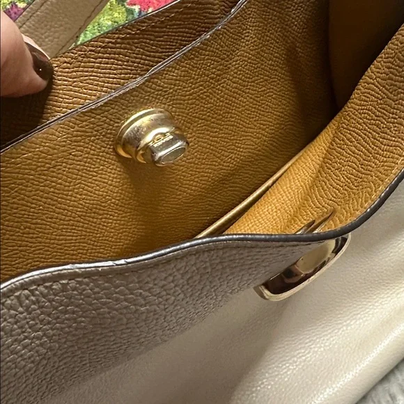 Coach Charlie Bucket Polished Pebbled Leather Crossbody Bag - Picture 9 of 16